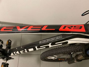 Used Kross Level 9 2019 Mountainbike, Black — image 5 of 10