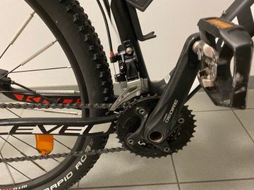 Used Kross Level 9 2019 Mountainbike, Black — image 2 of 10