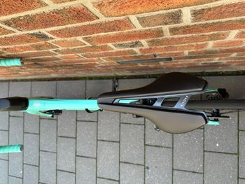 Used Bianchi OLTRE COMP ULTEGRA DI2 2025 2025 Road & Gravel, Green — image 8 of 10