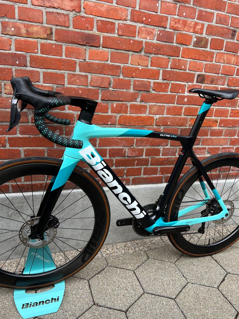 Bianchi OLTRE XR4 DISK 2020 Size57 Bianchi Oltre XR4 CV Disc