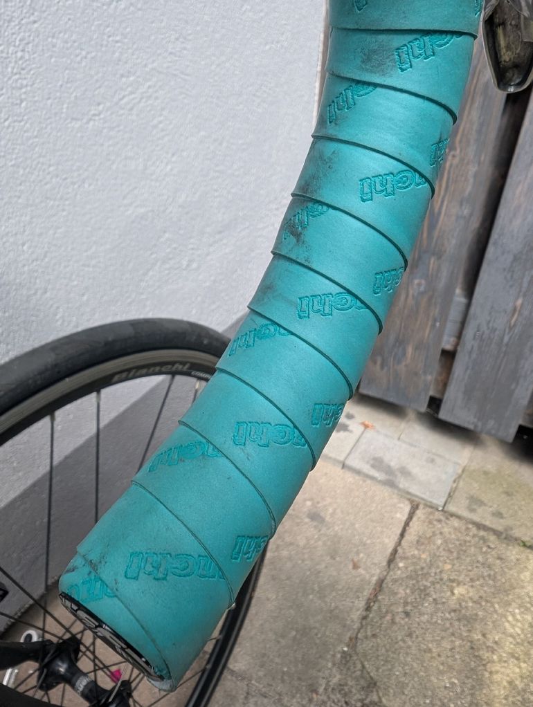Used Bianchi ML3 Alloy 2003 Road & Gravel, Black — image 9 of 10