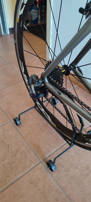 Käytetty Giant Propel Advanced Pro 0 2016 2016 Road & Gravel — kuva 3 / 12