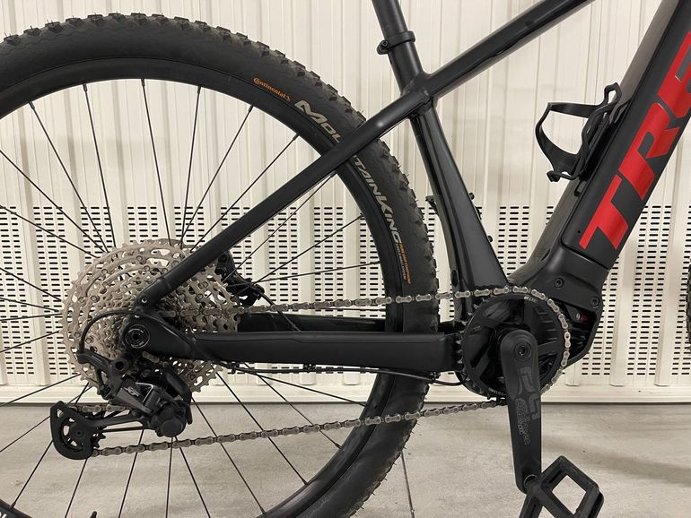 Used Trek Powerfly 5 2022 2022 Mountainbike — image 3 of 9