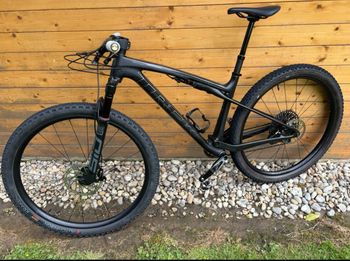 Trek Supercaliber Sram X0 EAGLE AXS 2025 Mountainbike usato, Nero — immagine 2 di 3