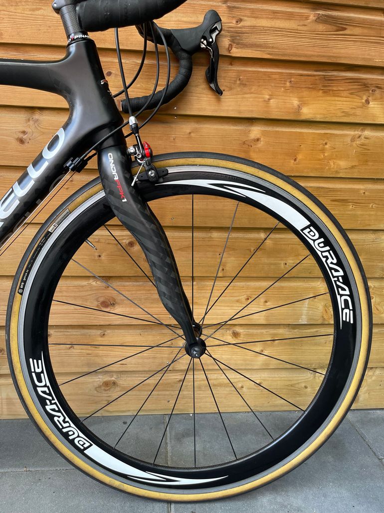 Used Pinarello Pinarello FP Quatro 30HM12K Voll Carbon, Shimano Ultegra, Onda FPK1 2018 Road & Gravel, Black — image 4 of 20