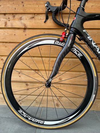 Used Pinarello Pinarello FP Quatro 30HM12K Voll Carbon, Shimano Ultegra, Onda FPK1 2018 Road & Gravel, Black — image 6 of 20