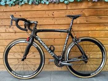Used Pinarello Pinarello FP Quatro 30HM12K Voll Carbon, Shimano Ultegra, Onda FPK1 2018 Road & Gravel, Black — image 5 of 20