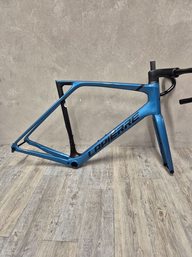 Used Lapierre Xelius SL 5.0 2023 Frameset 2023 Road & Gravel — image 1 of 5