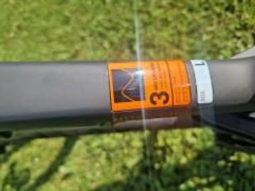Canyon Neuron CF 9 AXS 2024 2024 Mountainbike usato, Nero — immagine 4 di 4