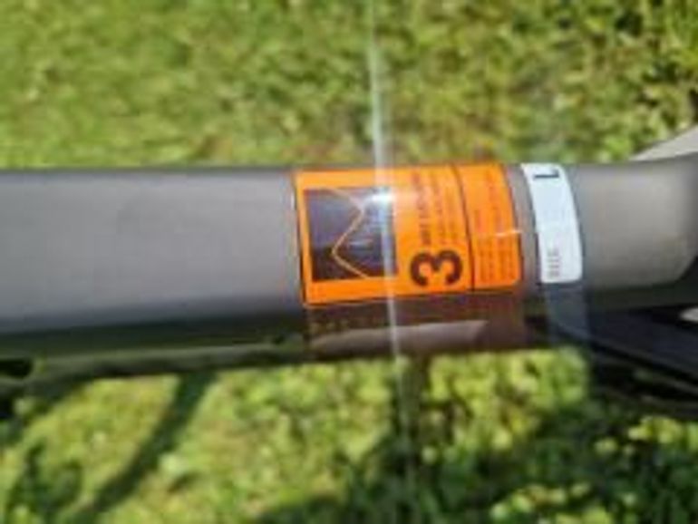 Used Canyon Neuron CF 9 AXS 2024 2024 Mountainbike — image 4 of 4