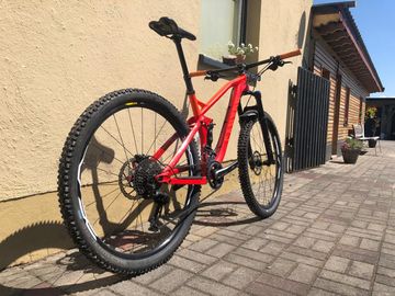Used Canyon Neuron AL 6.0 2019 2019 Mountainbike, Red, 29 — image 3 of 10