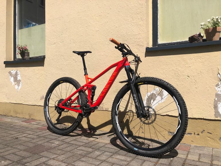 Used Canyon Neuron AL 6.0 2019 2019 Mountainbike, Red, 29 — image 2 of 10
