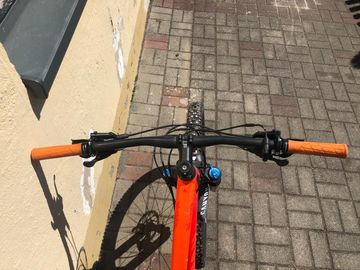Used Canyon Neuron AL 6.0 2019 2019 Mountainbike, Red, 29 — image 5 of 10