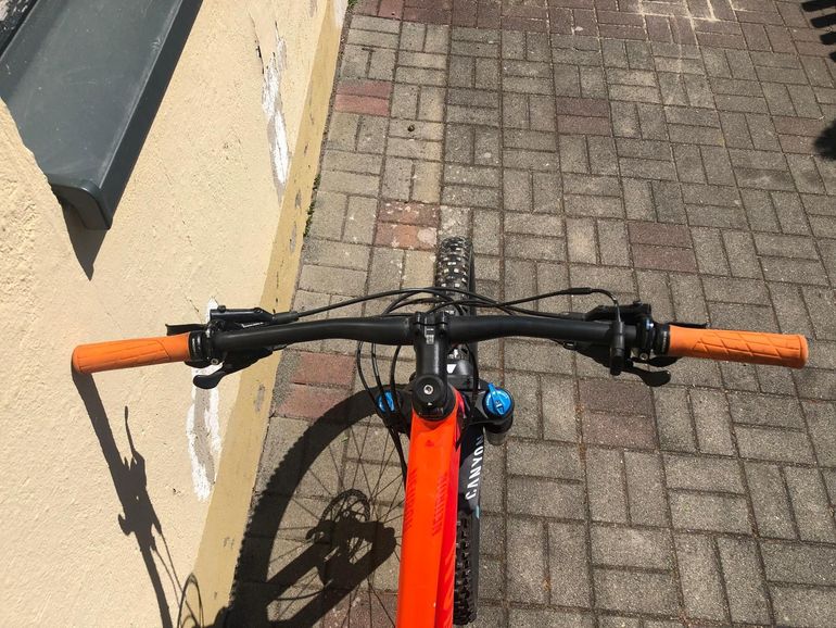 Used Canyon Neuron AL 6.0 2019 2019 Mountainbike, Red, 29 — image 5 of 10