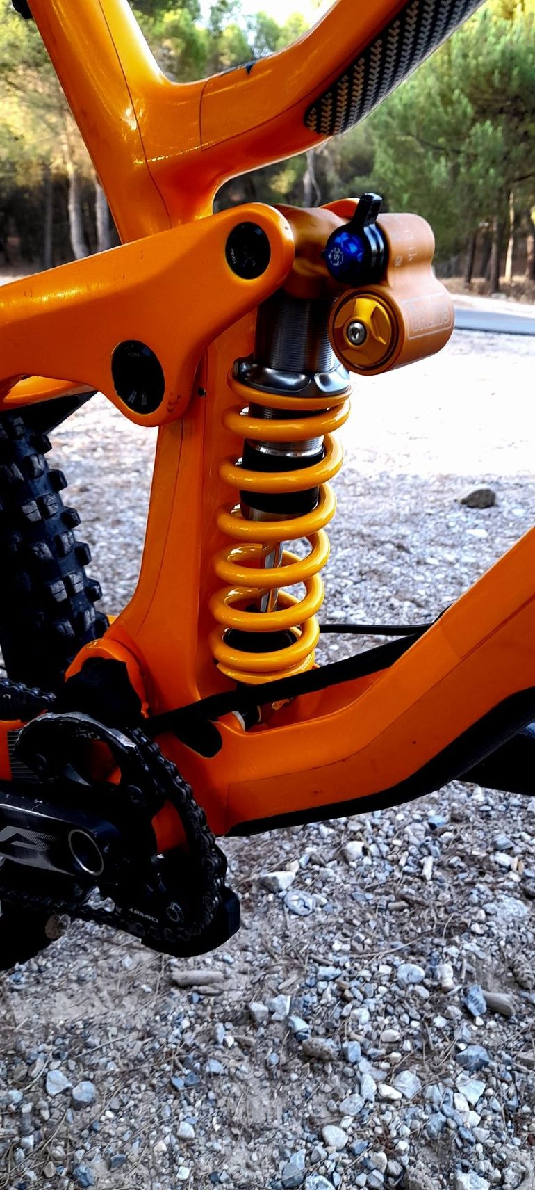 Scott Gambler Shimano Saint 2020 Mountainbike usato, Arancione — immagine 3 di 6