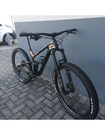 Used Giant Trace X 2023 Mountainbike, Blu — image 8 of 9