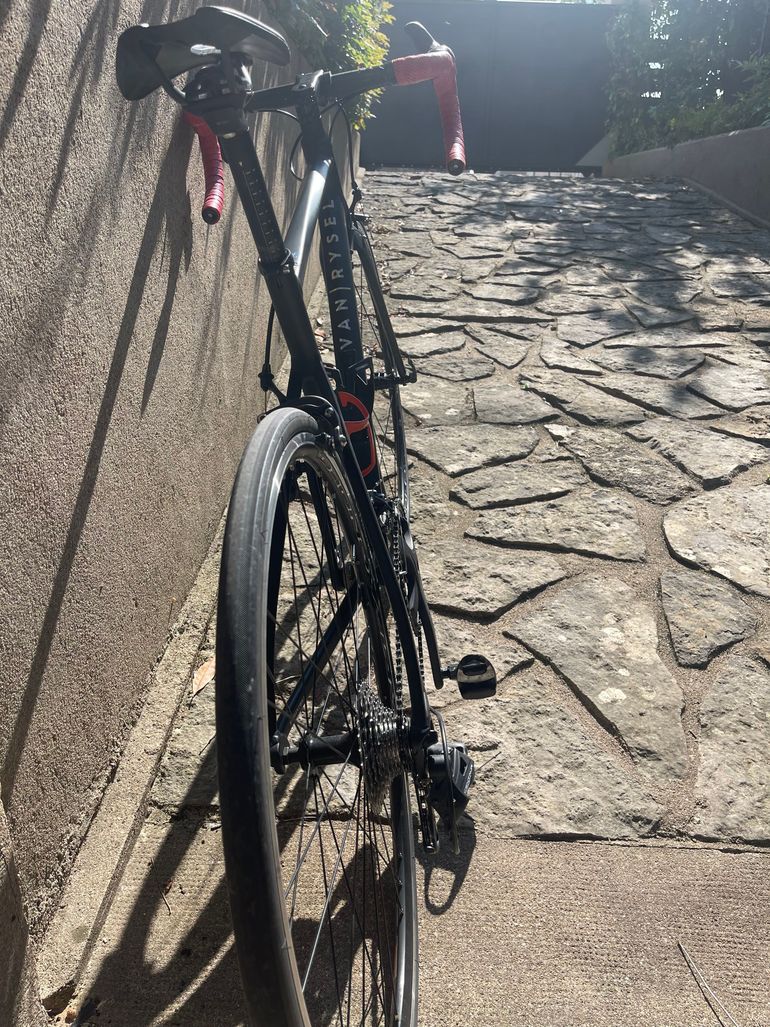 Used Van rysel Edr Campagnolo Centaur 2024 Road & Gravel, Black — image 6 of 7