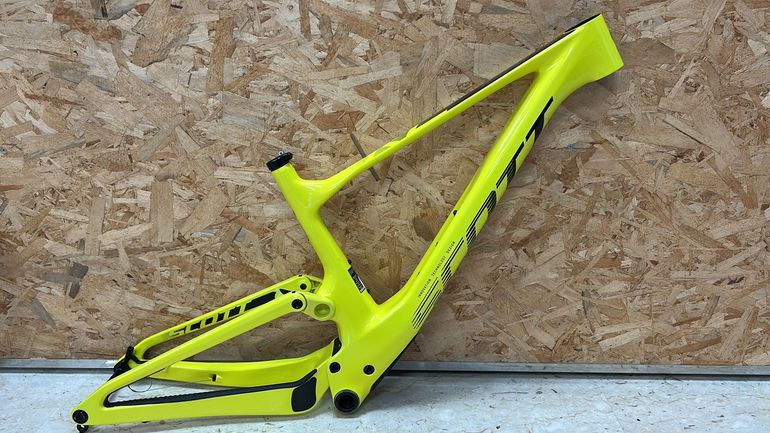 Scott TELAIO SCOTT SPARK RC CARBON HMF MISURA M USATO Frameset 2022 - Main Image