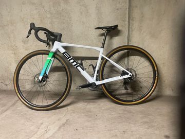 Used BMC Kaius 01 THREE 2023 2023 Road & Gravel, White — image 2 of 7
