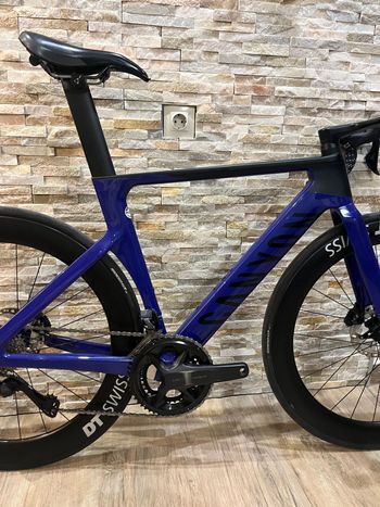 Brugt Canyon Aeroad CF SLX 8 Disc Di2 2023 2023 Road & Gravel — billede 9 af 11