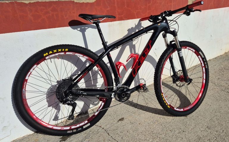 HOT Felt Nine Bicicleta Felt Carbono 29 Felt Nine 2015 2015