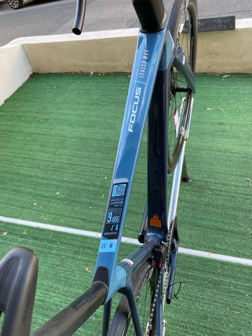 Brugt Focus IZALCO MAX 9.7 2024 2024 Road & Gravel — billede 12 af 16