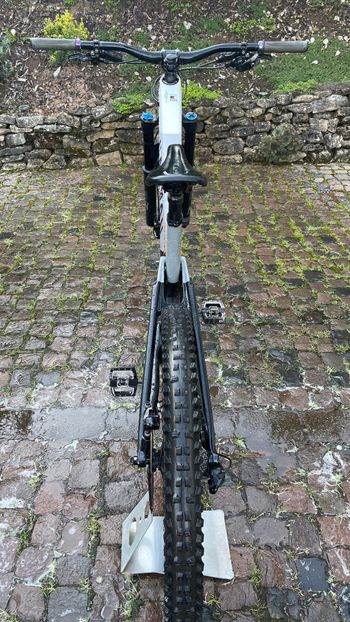 Canyon Torque SRAM GX Eagle 2022 Mountainbike usato, Bianco — immagine 6 di 6