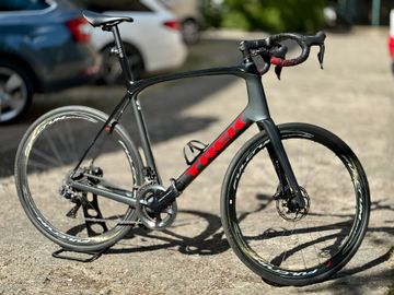 Used Trek SLR Disc 2022 Road & Gravel, Black — image 1 of 9