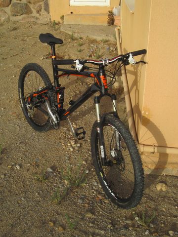 Used KTM Phinx Prestige 2012 Mountainbike, Black, 26 — image 3 of 4