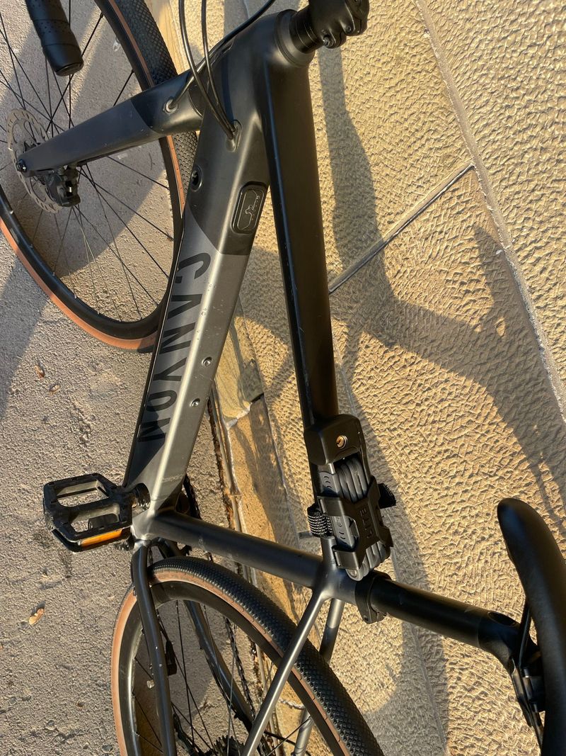 Gebrauchtes Canyon Endurace:ON 7.0 2021 2021 Road & Gravel, Schwarz — Bild 11 von 20