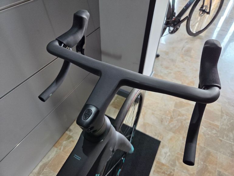 Bianchi Bikes Bianchi Specialissima Handlebar Bianchi