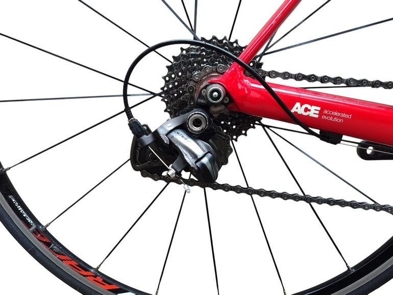 Used BMC Teammachine SLR 02 Shimano Dura-Ace 2015 Road & Gravel — image 6 of 9