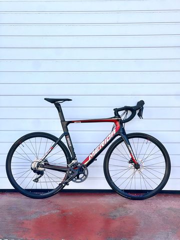 Used Merida REACTO DISC 4000 2020 2020 Road & Gravel, Black — image 1 of 9
