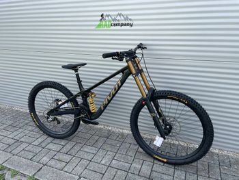 Tweedehands Pivot PHOENIX Pro Saint 2025 2025 Mountainbike — afbeelding 12 van 17