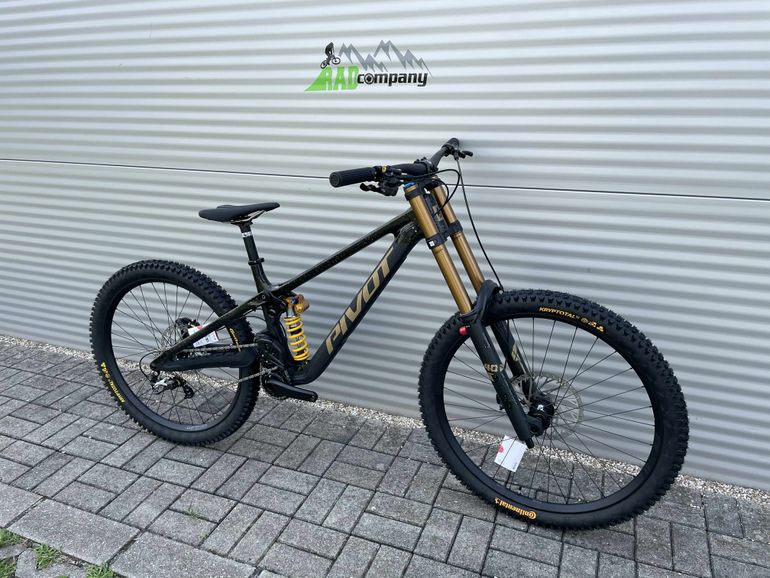Tweedehands Pivot PHOENIX Pro Saint 2025 2025 Mountainbike — afbeelding 12 van 17