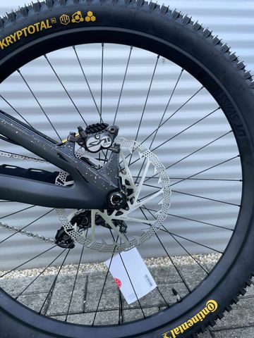 Used Pivot PHOENIX Pro Saint 2025 2025 Mountainbike, Black, 29, 27.5 — image 5 of 17