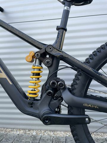 Used Pivot PHOENIX Pro Saint 2025 2025 Mountainbike, Black, 29, 27.5 — image 10 of 17