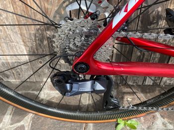 Used KTM REVELATOR ALTO MASTER 2022 2022 Road & Gravel, Red — image 2 of 9