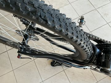 Używany Trek Superfly 100 Élite 2011 2011 Mountainbike — zdjęcie 9 z 12
