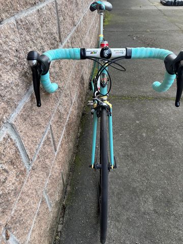 Used Bianchi Tipo Corsa 2017 Road & Gravel, Green — image 5 of 6