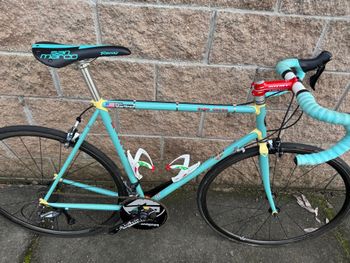 Used Bianchi Tipo Corsa 2017 Road & Gravel, Green — image 2 of 6