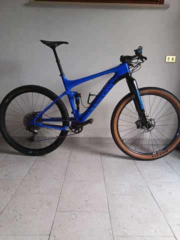 Używany Canyon LUX CF 2019 2019 MTB