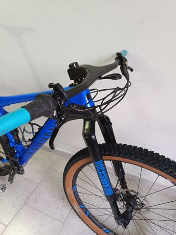 Canyon LUX CF 2019 2019 Mountainbike usato, Blu — immagine 4 di 6