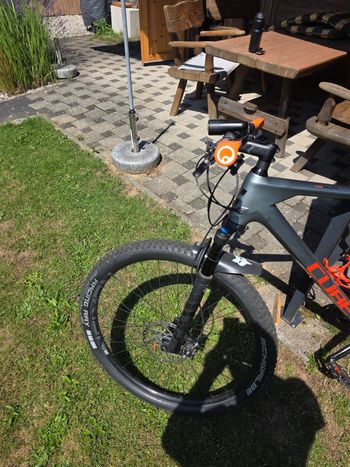 Used CUBE REACTION C:62 RACE 2022 2022 Mountainbike, Hellgrau, 29 — image 6 of 8
