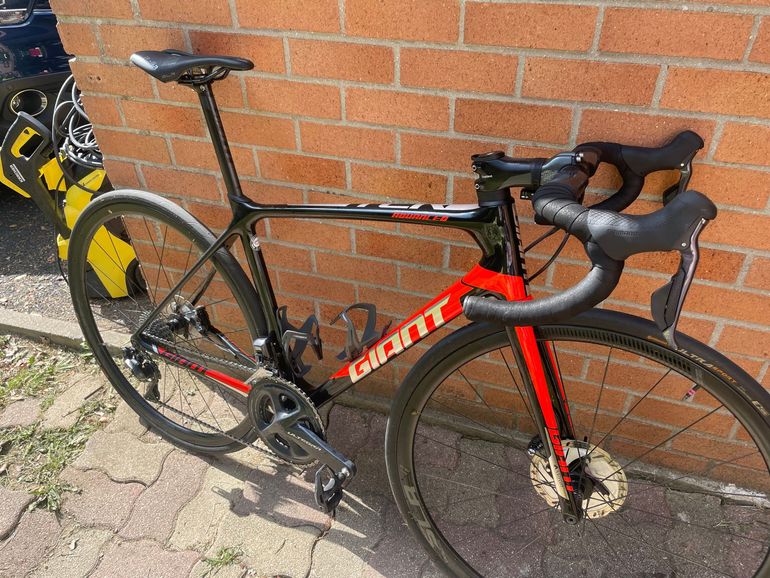 Race Bike Giant Advanced Disc 2018 2018 Giant Defy Advanced