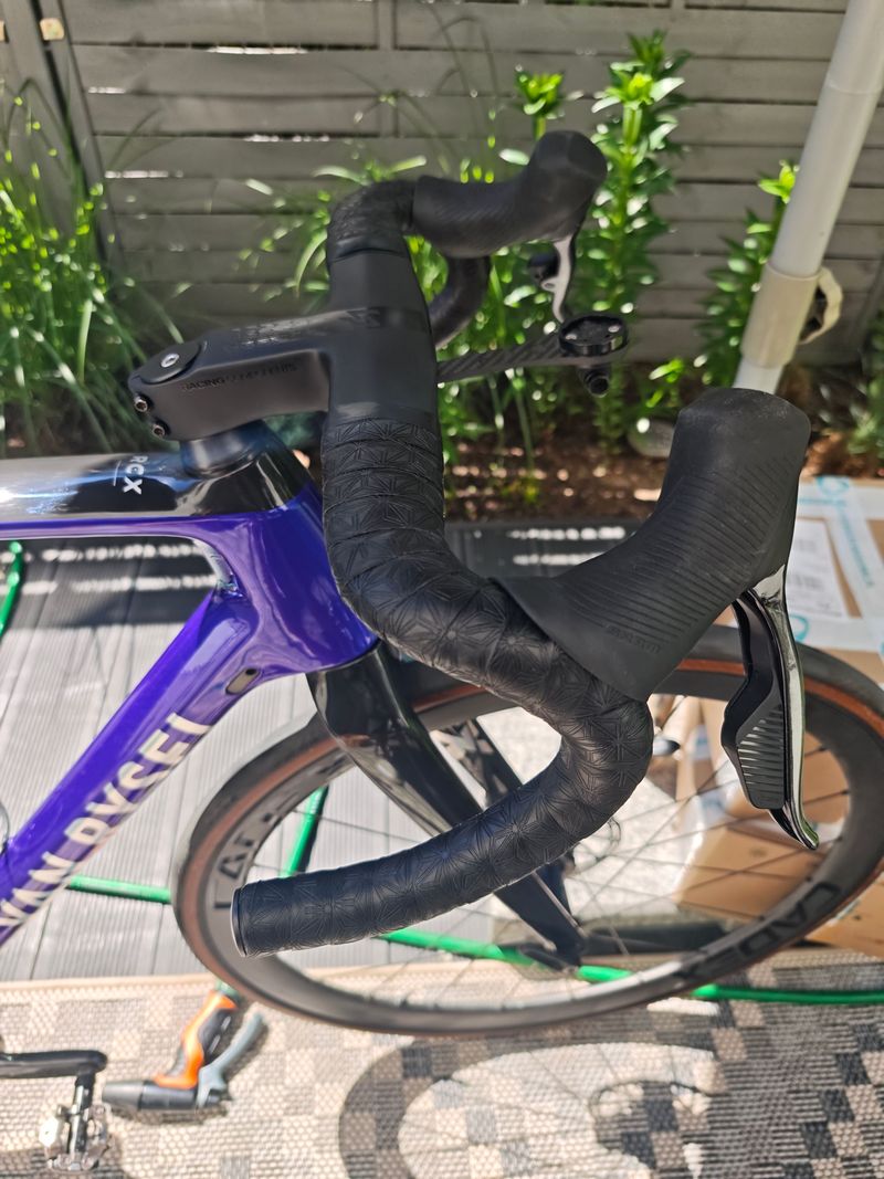 Käytetty DECATHLON Van Rysel Rcx 2024 Road & Gravel — kuva 16 / 20