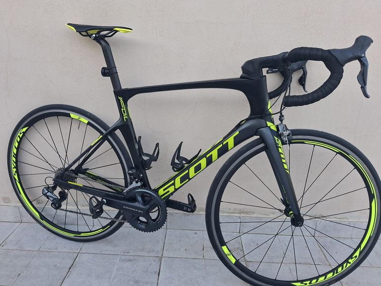 Scott Foil 10 2017 — Price & Specs | 2BX
