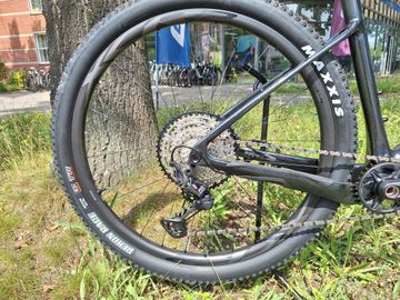 Käytetty Giant XTC Advanced 29 1 2022 2022 Mountainbike — kuva 5 / 7
