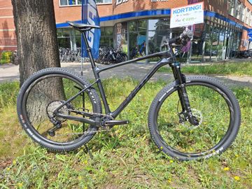Gebrauchtes Giant XTC Advanced 29 1 2022 2022 MTB