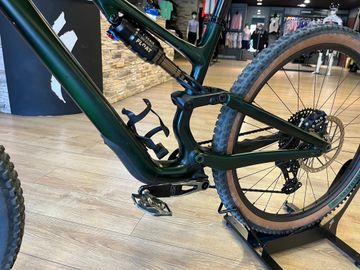 Gebrauchtes Specialized Stumpjumper 15 Pro 2025 2025 Mountainbike, Grün, 29, 27.5 — Bild 9 von 10